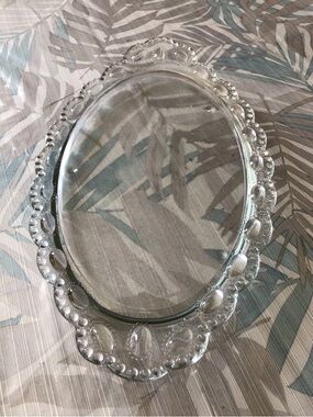 Vtg L. E. Smith Beaded Medallion Oval Clear Glass Tray - 14” X 8.5”